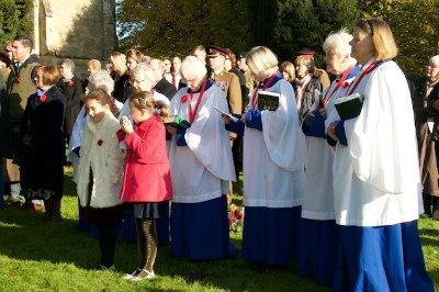 Choir and Congregation gather at the Commonwealth War Graves Plot